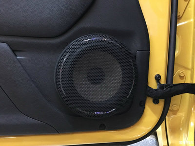 Jeep牧馬人選用勁浪+駭客+捷力音響 -深圳賽電汽車音響