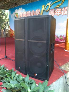 深圳舞臺音響演出燈光設備租賃_深圳舞臺音響演出燈光設備租賃供貨商_深圳龍崗舞臺音響演出燈光設備租賃,點歌機,高流明投影儀出租_深圳舞臺音響演出燈光設備租賃價格_深圳市德聲藝舞臺燈光音響工程公司